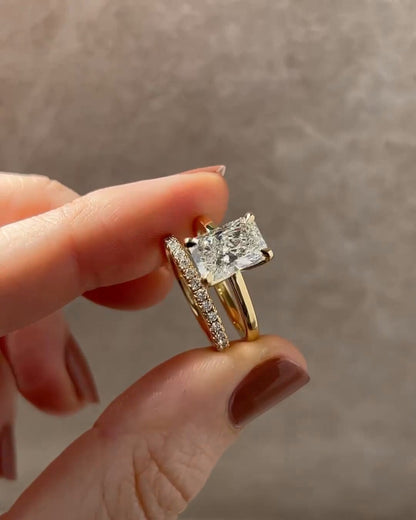 2.5 Ct Radiant cut moissanite Engagement Ring Set For Women 14K Yellow Gold Wedding Ring Gift For Her bridal ring