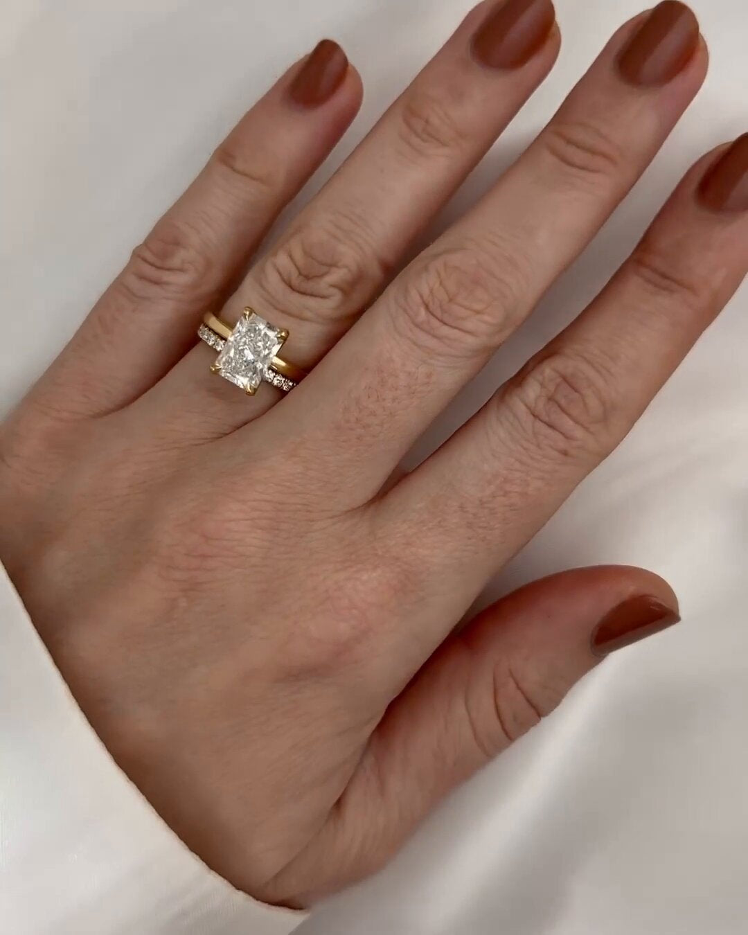 2.5 Ct Radiant cut moissanite Engagement Ring Set For Women 14K Yellow Gold Wedding Ring Gift For Her bridal ring