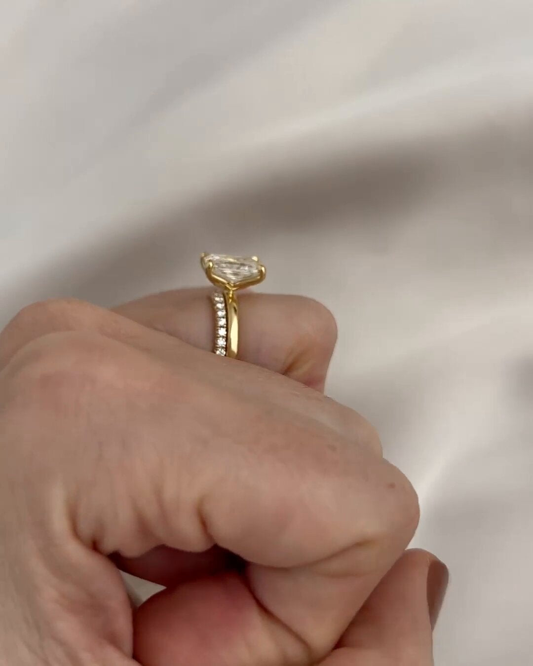 2.5 Ct Radiant cut moissanite Engagement Ring Set For Women 14K Yellow Gold Wedding Ring Gift For Her bridal ring