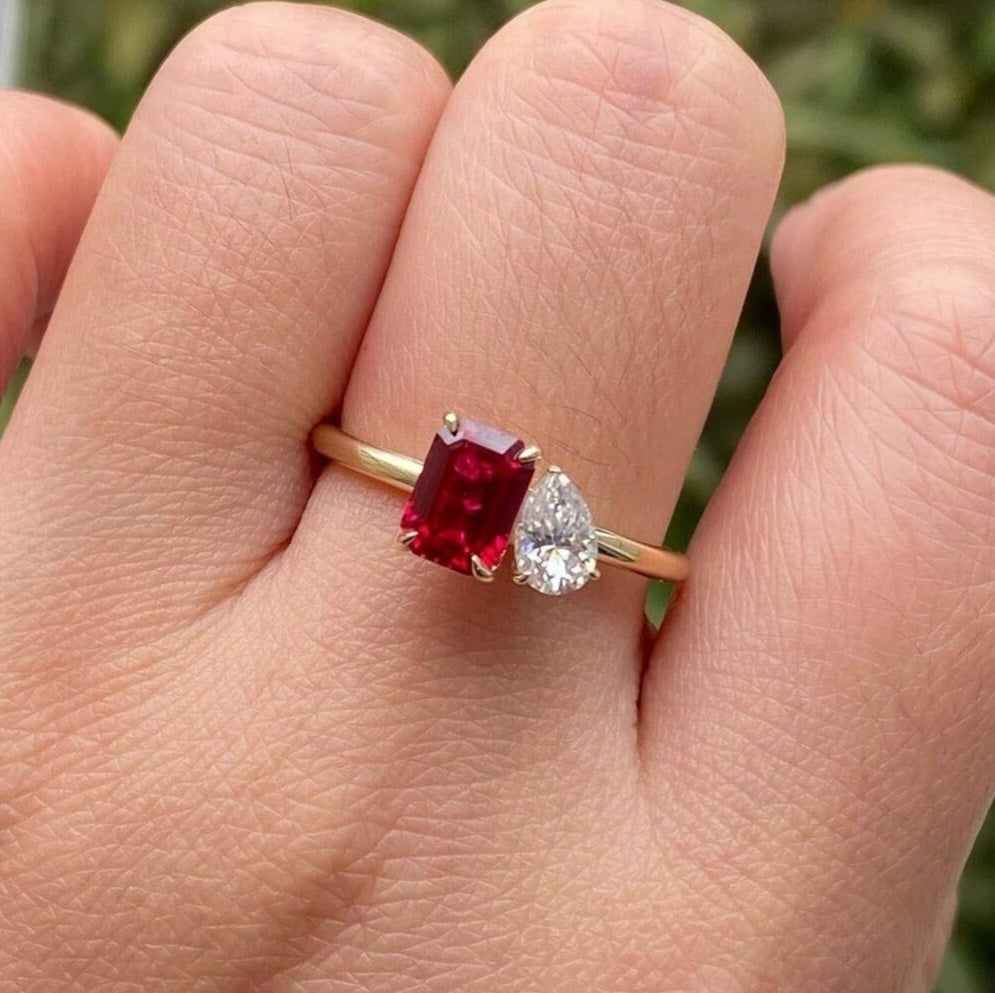 The Eternal Duo – Ruby & Diamond Toi Moi Ring