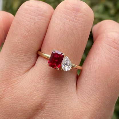 The Eternal Duo – Ruby & Diamond Toi Moi Ring